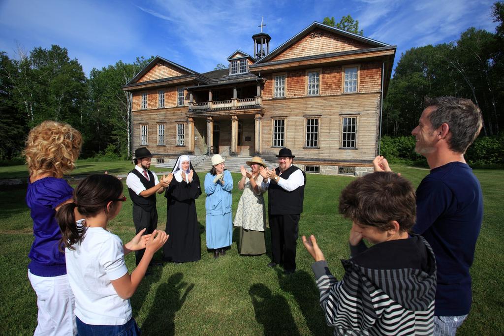 Village Historique De Val-Jalbert Chambord Eksteriør bilde